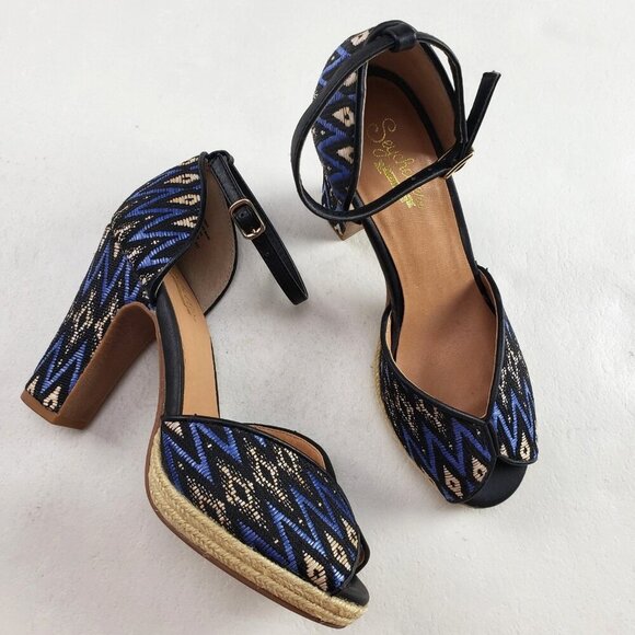 Seychelles Free to Roam Heel Womens 6 Blue Black Tribal Print Platform Peep Toe - Picture 1 of 12